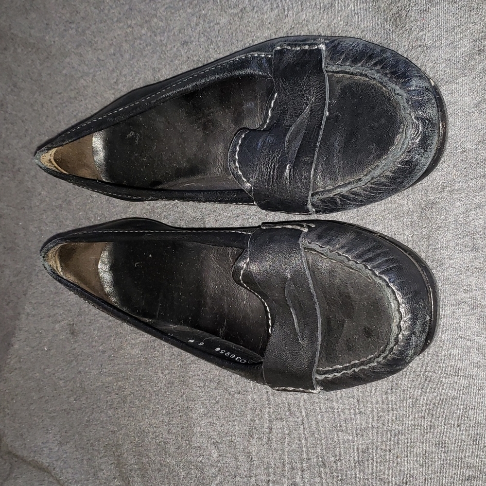 Cole Haan 6M Black Penny Loafer D36950 - Picture 2 of 8